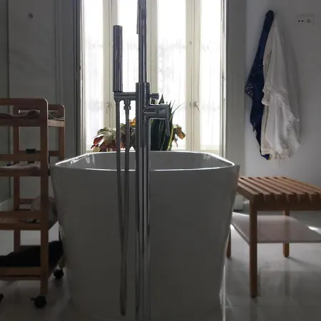 Casa Palacio En Con Piscina Privada Villa *