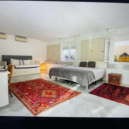 Вилла Casa Palacio En Con Piscina Privada